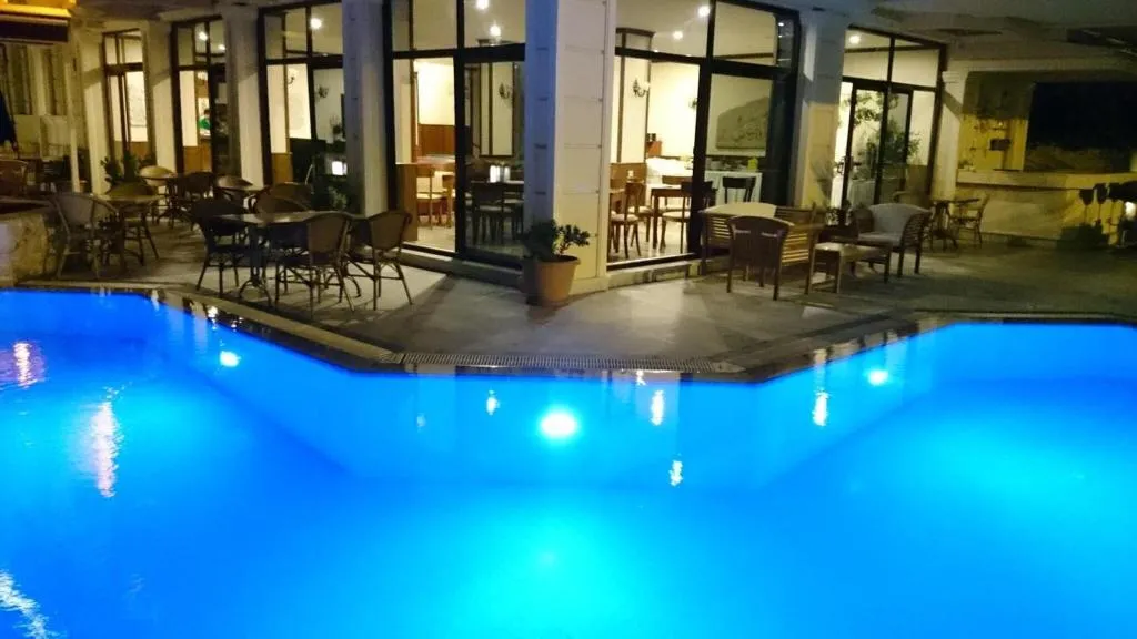 Pool, Lord Hotel, Izmir