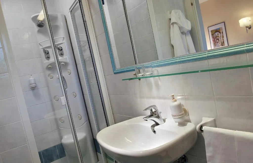 SINGLE BASIC Room, Hotel San Giovanni Terme, Naples