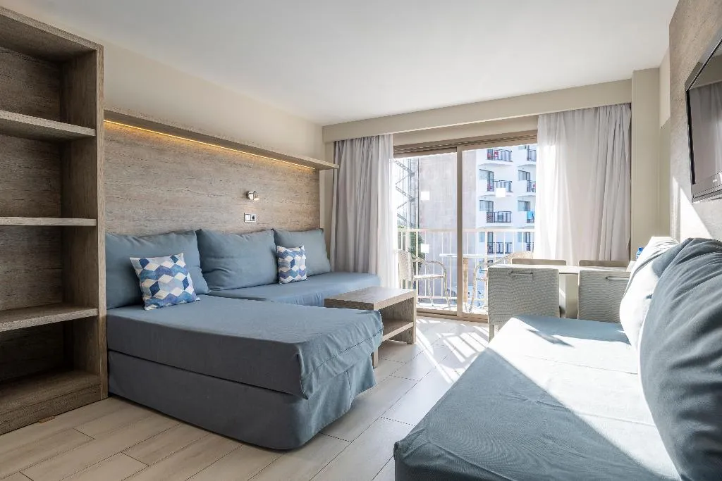 APARTMENT CAPACITY 5 Room, Leonardo Royal Htl Mallorca Palmanova Bay, Majorca