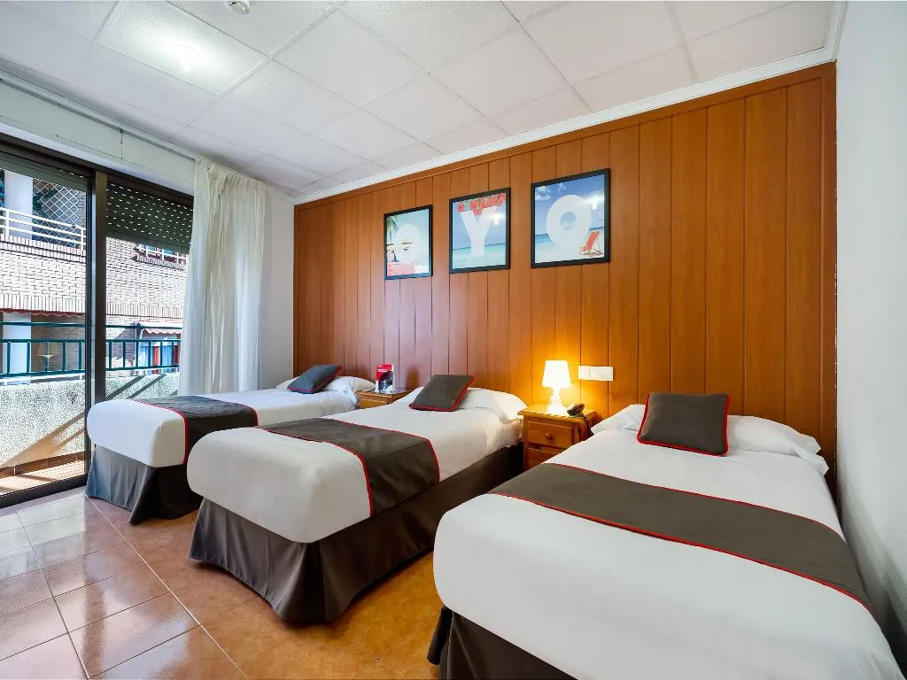 FAMILY ROOM STANDARD Room, Hostal Casa Antonio, Costa Blanca