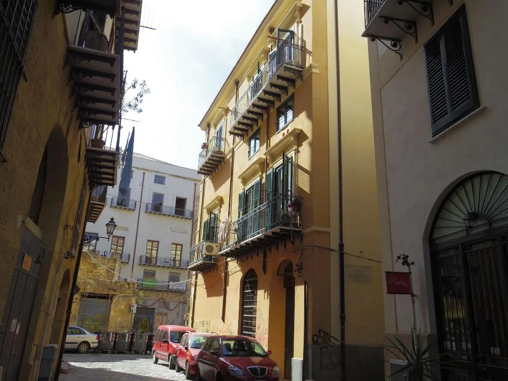 General view, B&B Home Maletto, Palermo