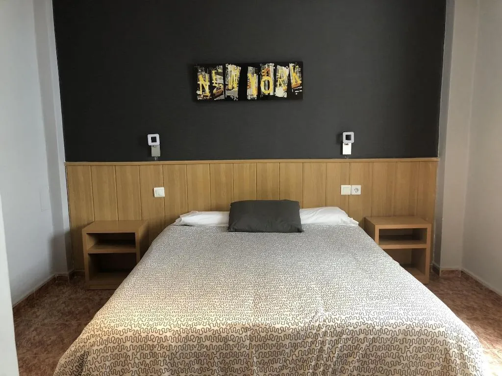Room, Hostal Andres, Valencia