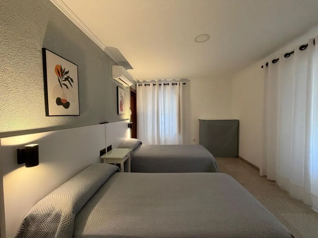 TRIPLE STANDARD Room, Hostal Bahía, Costa De La Luz