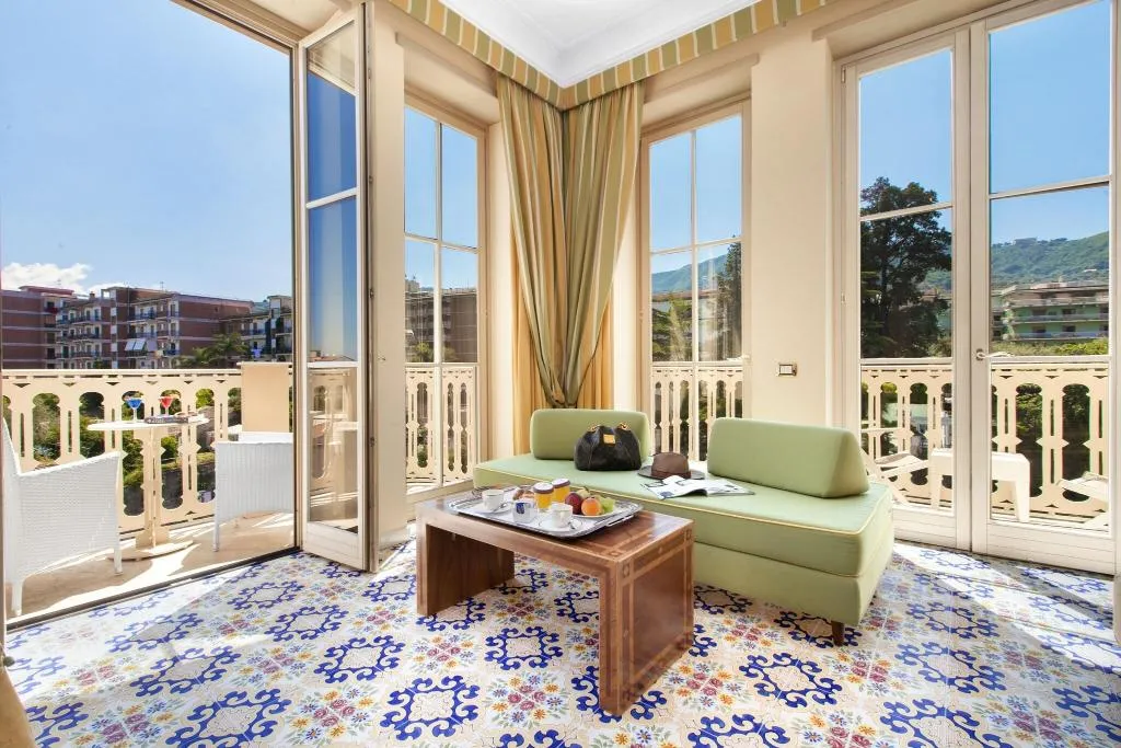 Room, Antiche Mura, Naples
