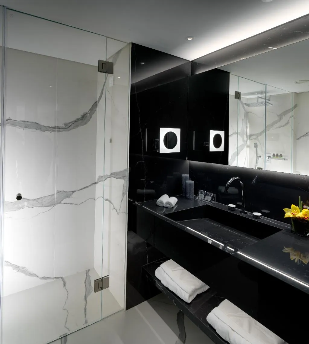 SUITE Presidential Room, NJV Athens Plaza, Athens