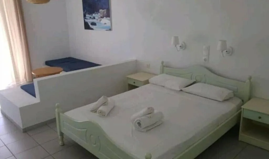 Room, Esperos Studios, Skiathos