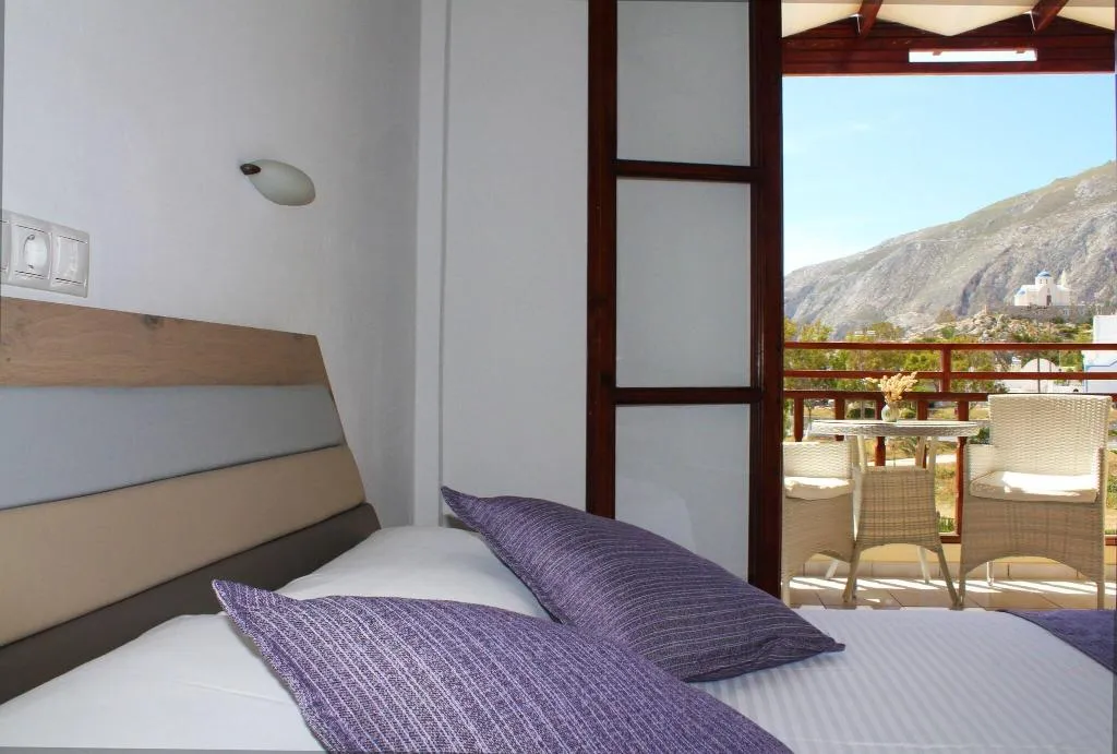 DOUBLE SUPERIOR WITH VIEWS Room, Horizon Resort, Santorini