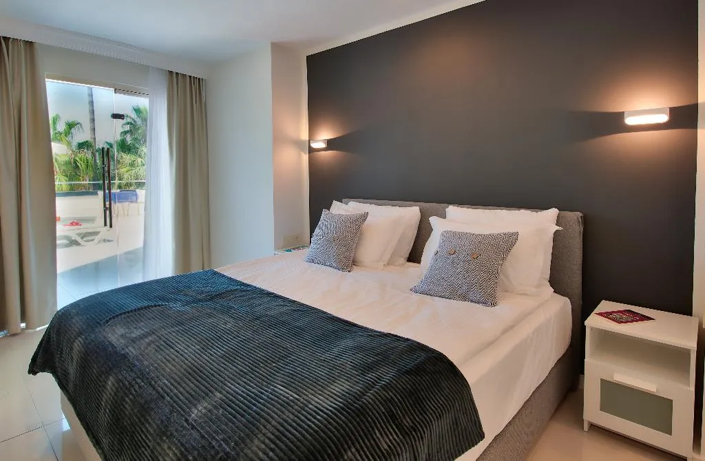 APARTMENT ONE BEDROOM WITH TERRACE Room, Arkk Homes, Antalya