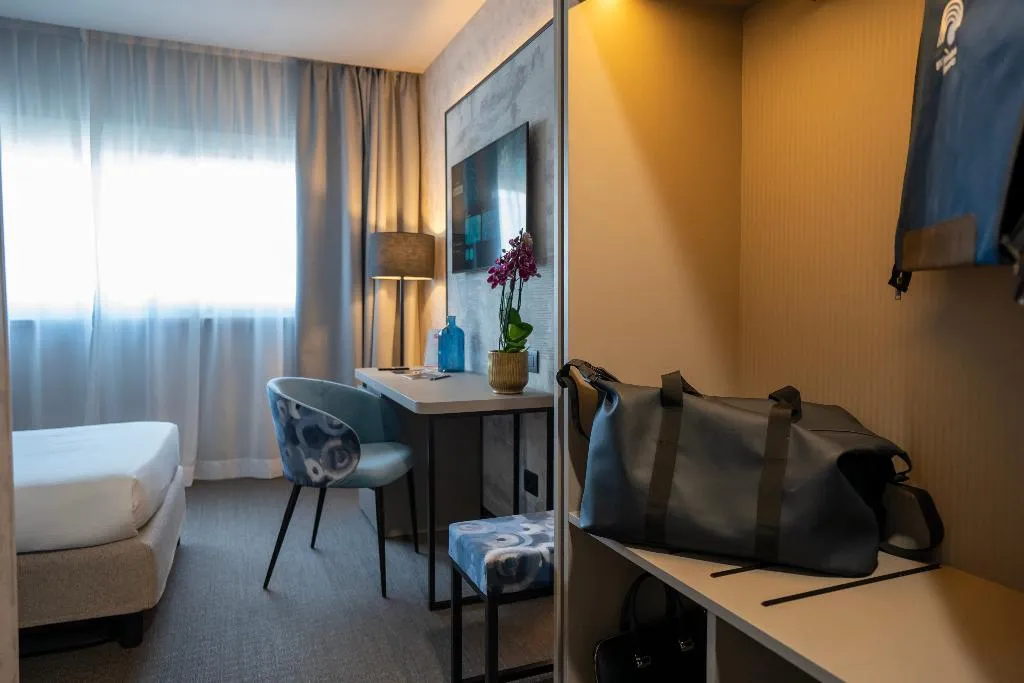 SINGLE CLASSIC Room, BV Oly Hotel, Rome