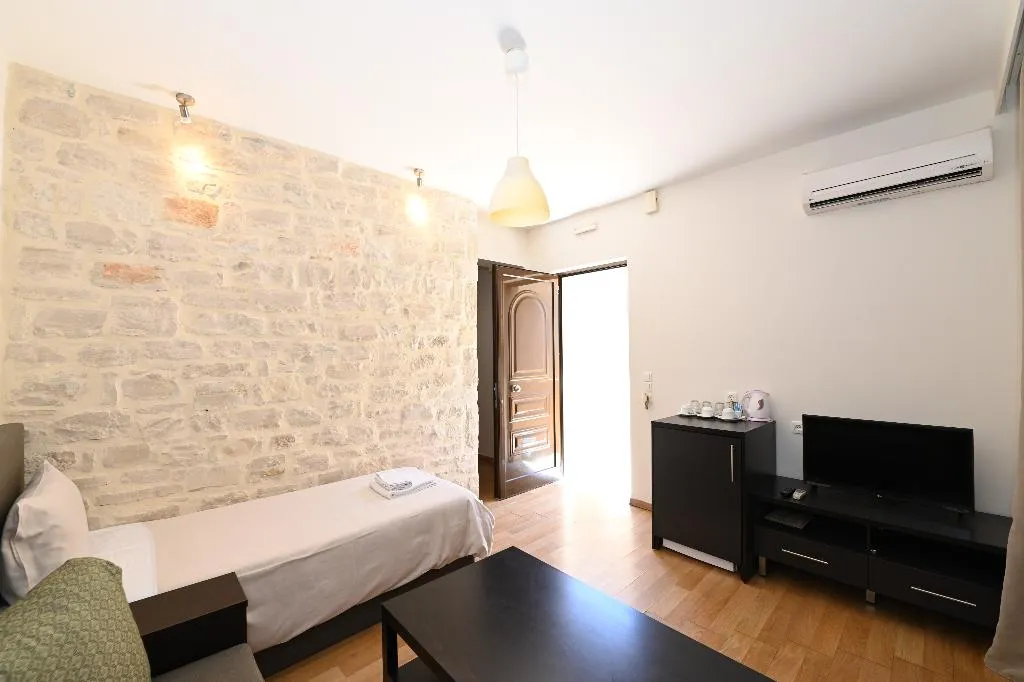 SUITE DELUXE Room, RG Village Crete, Crete