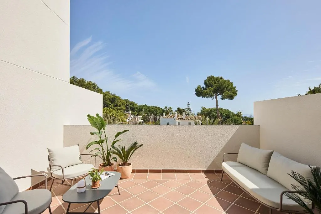 SUITE STANDARD Room, Kimpton Los Monteros Marbella, Costa Del Sol