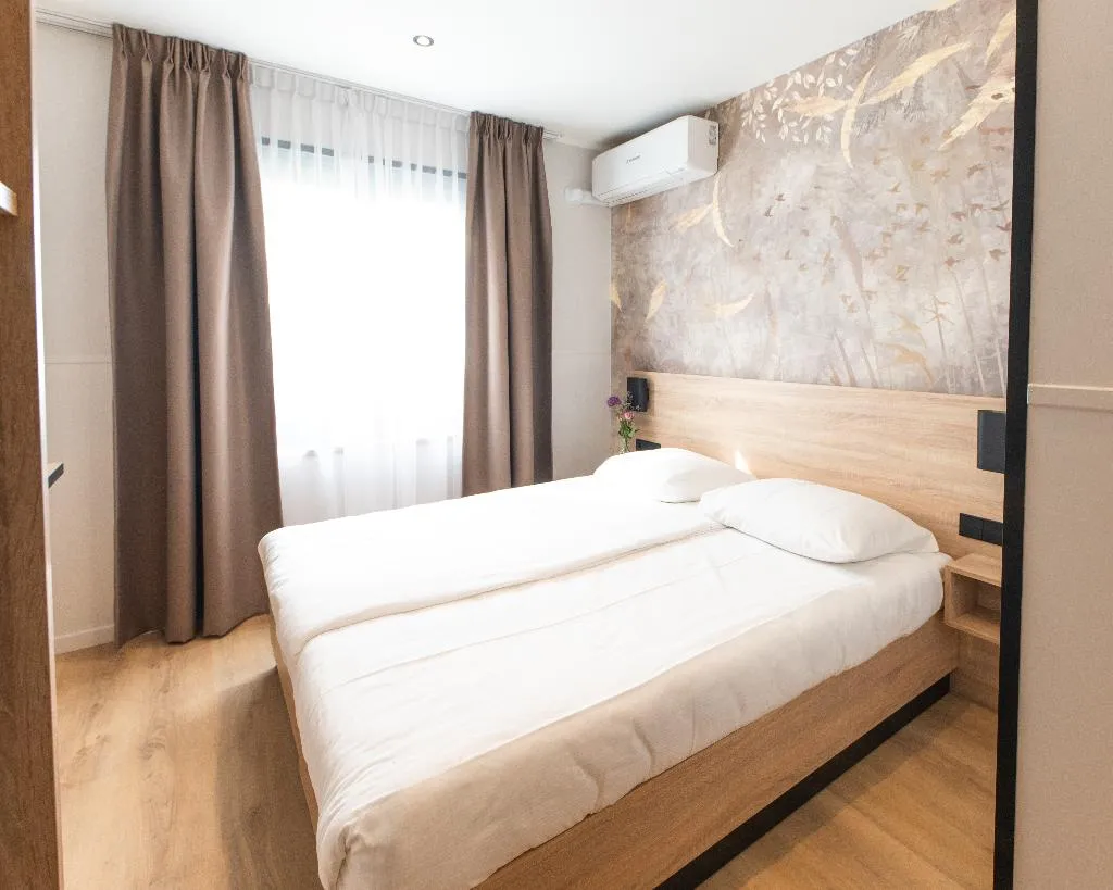 DOUBLE DELUXE WITH AIR CONDITIONING Room, Hotel Van Gelder, Amsterdam