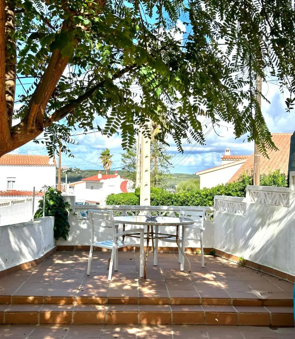 TRIPLE DELUXE KING BED Room, Starbal, Menorca
