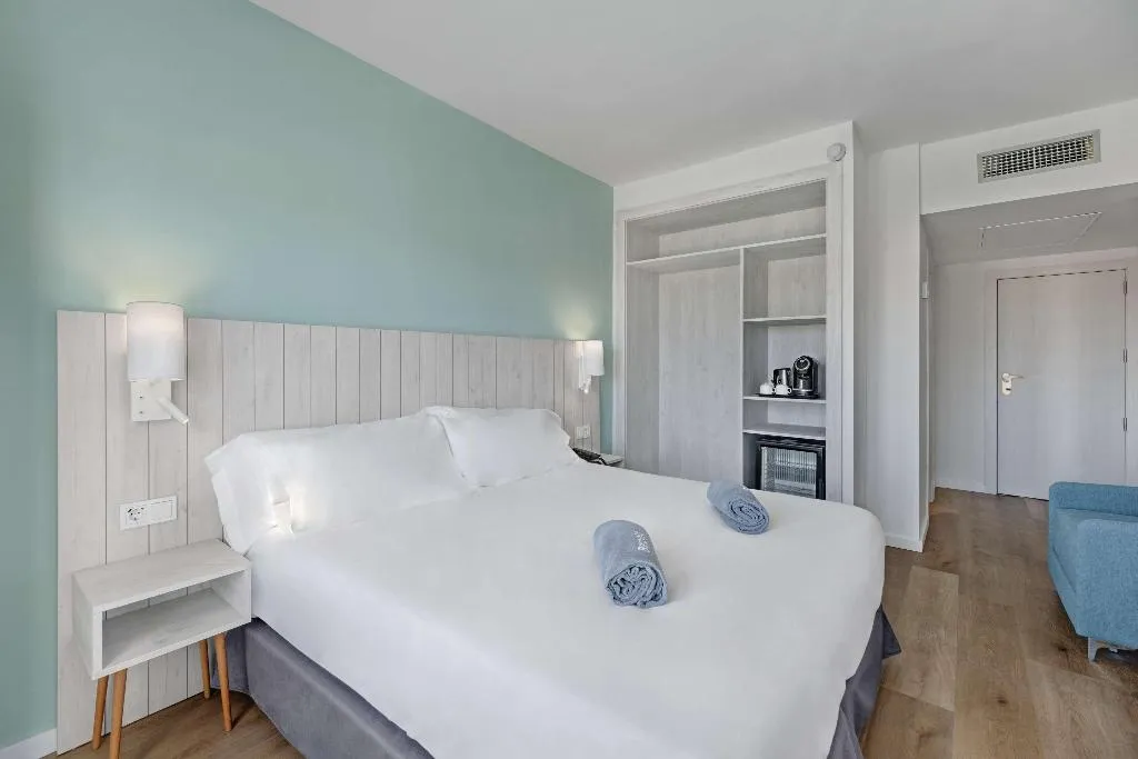 Room CONNECTING ROOM Room, Barcelo Ponent Beach, Majorca