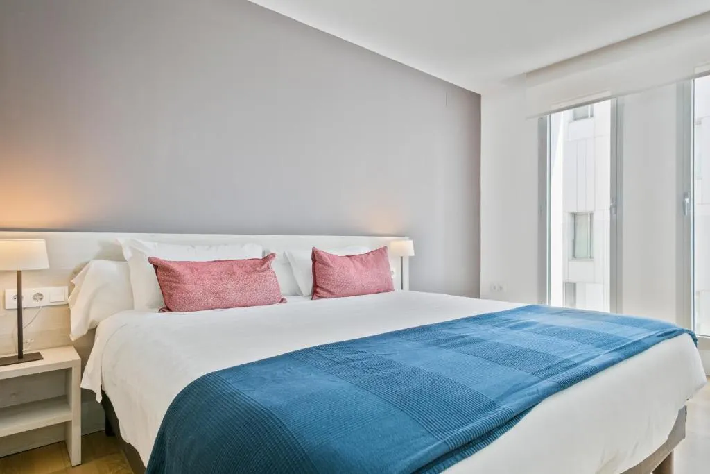 APARTMENT SUPERIOR Room, Lugaris Beach Apartments, Barcelona