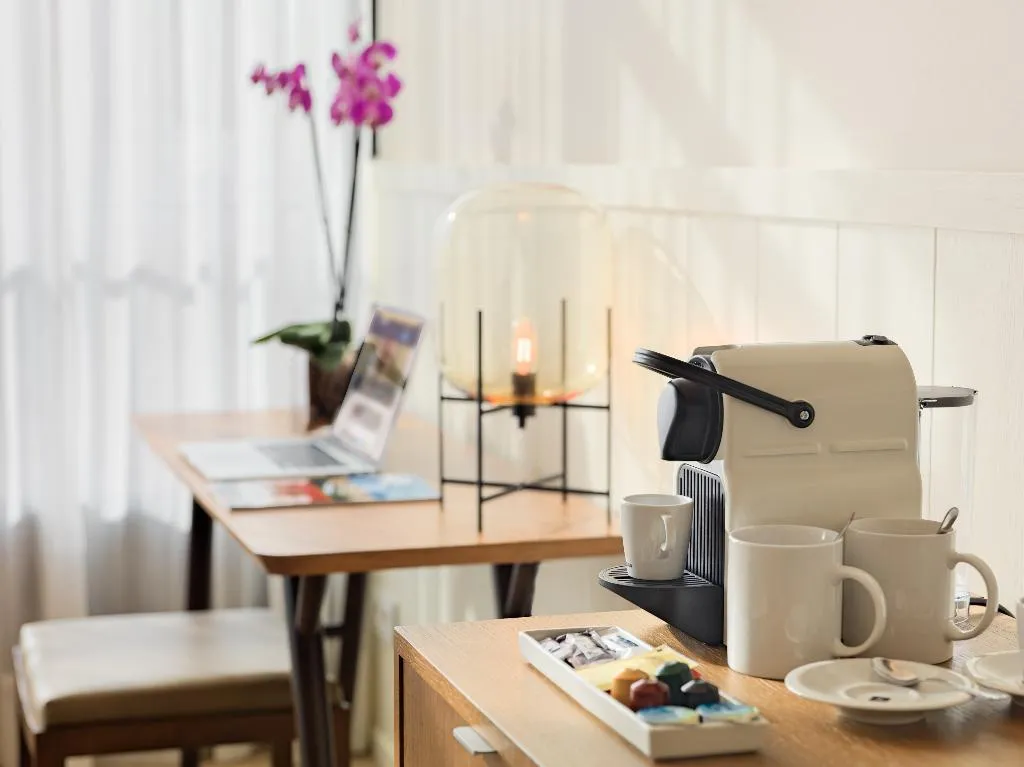 JUNIOR SUITE CAPACITY 1 Room, H10 Cubik, Barcelona