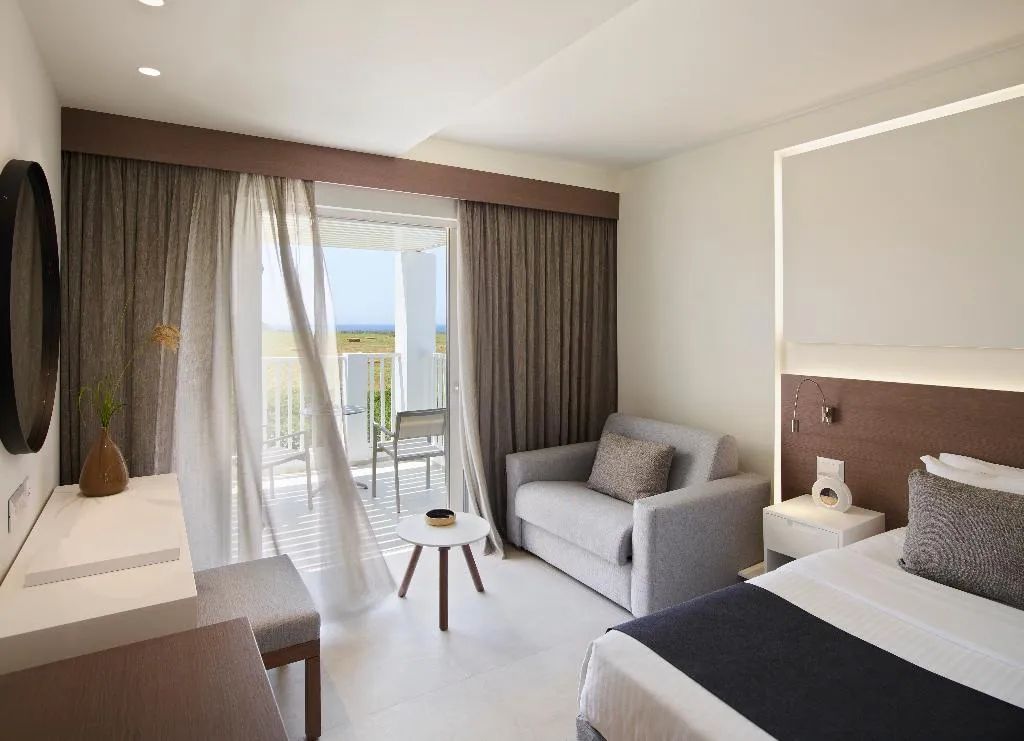 FAMILY ROOM DELUXE Room, Neptune Luxury Resort, Kos
