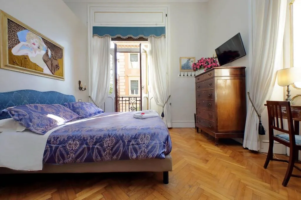 Room, Domus Monamì Luxury Suites, Rome