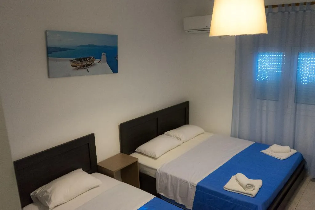TRIPLE LUXURY Room, Polykratis Rooms, Skiathos