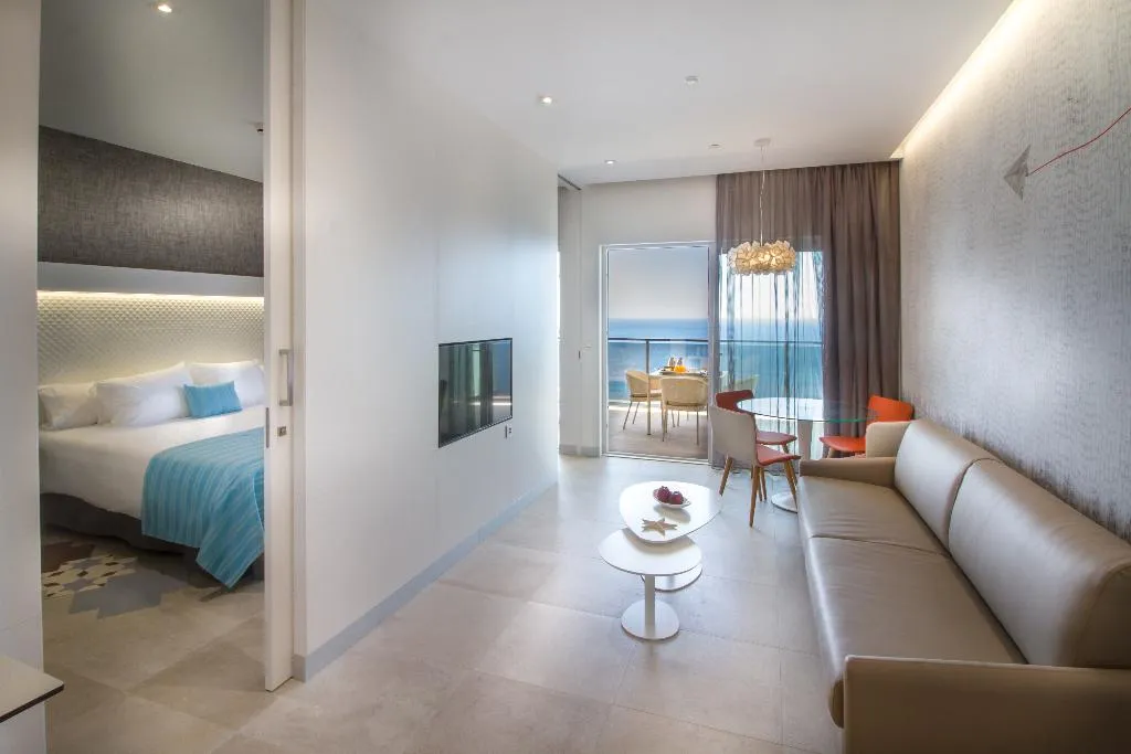 JUNIOR SUITE SEA VIEW Room, ESTIMAR Calpe Suitopia, Costa Blanca