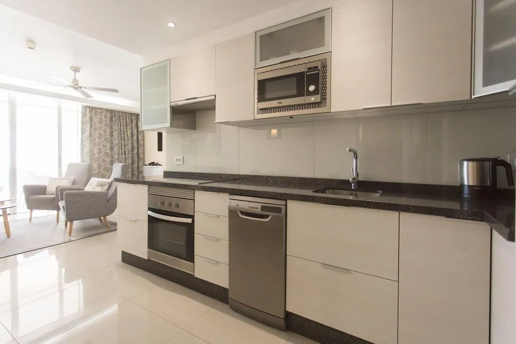 Room, Pearly Grey Ocean Club Apartments & Suites, Tenerife