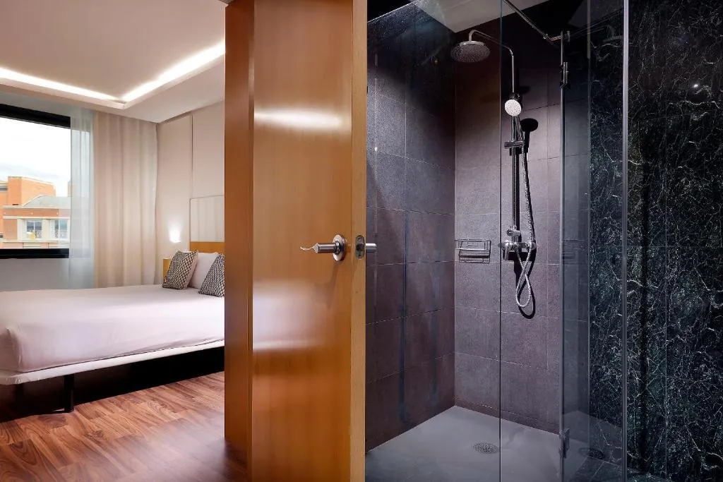 TRIPLE STANDARD Room, SB Icaria Barcelona, Barcelona