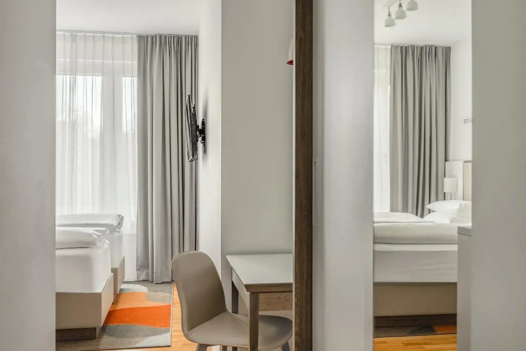 Double or Twin STANDARD Room, High Park am Potsdamer Platz, Berlin