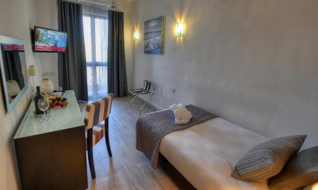 SINGLE SEA VIEW Room, St. Julian's Bay Hotel, Malta