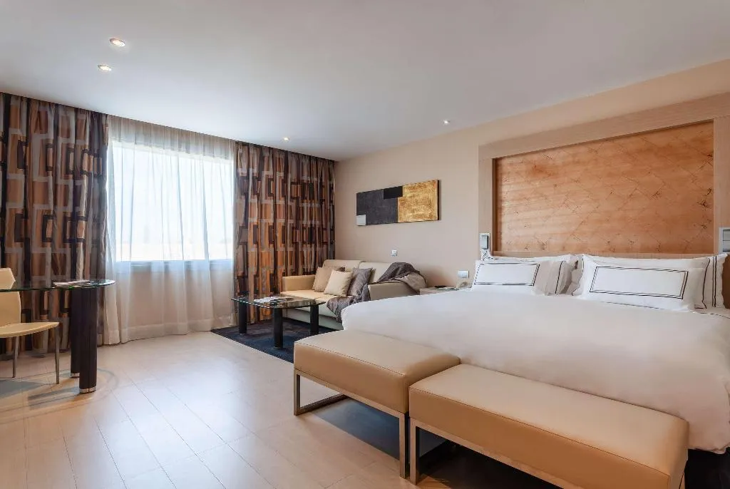 Room, The Level At Meliá Sevilla, Seville