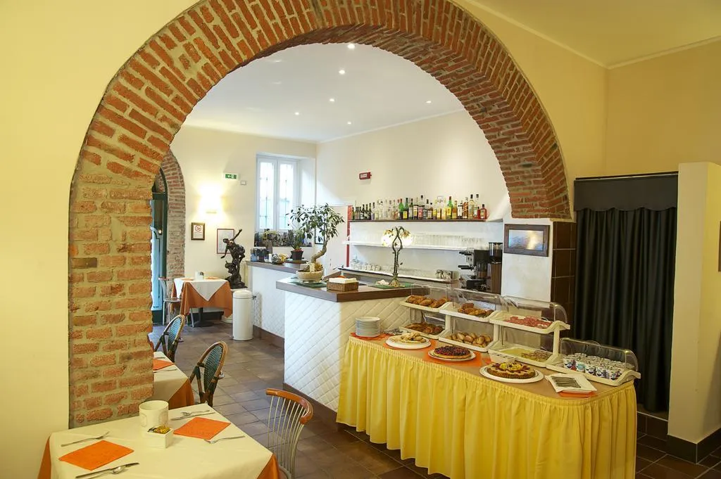 General view, Hotel Al Corso, Milan