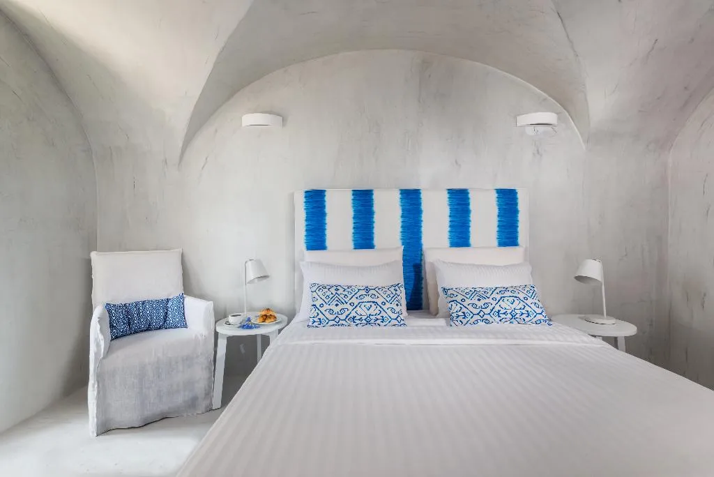 SUITE DELUXE Room, Mythical Blue Luxury Suites, Santorini
