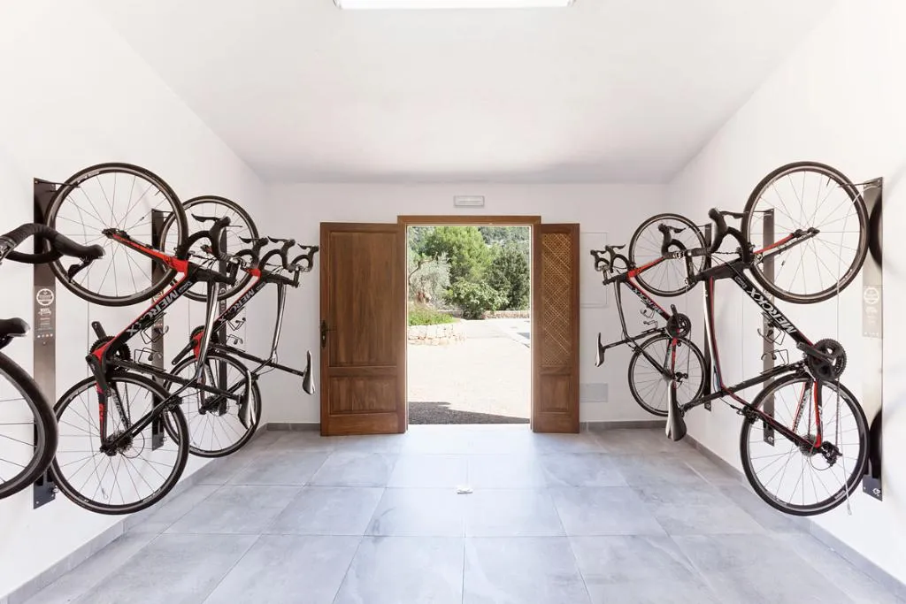 Sports and Entertainment, Finca Albellons, Majorca