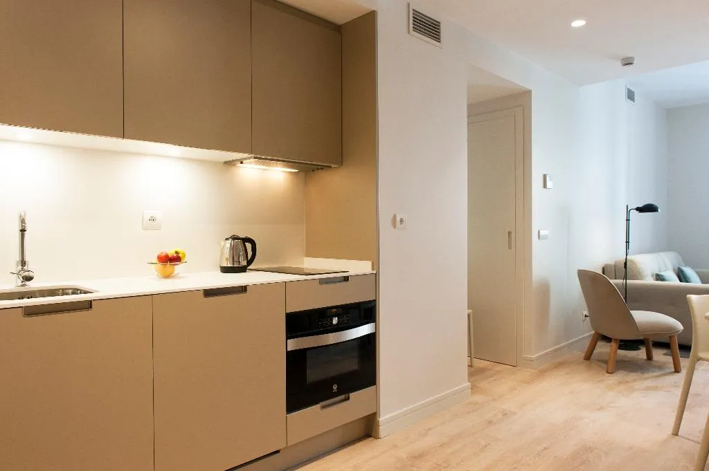 Room, MH Apartments Central Madrid, Madrid