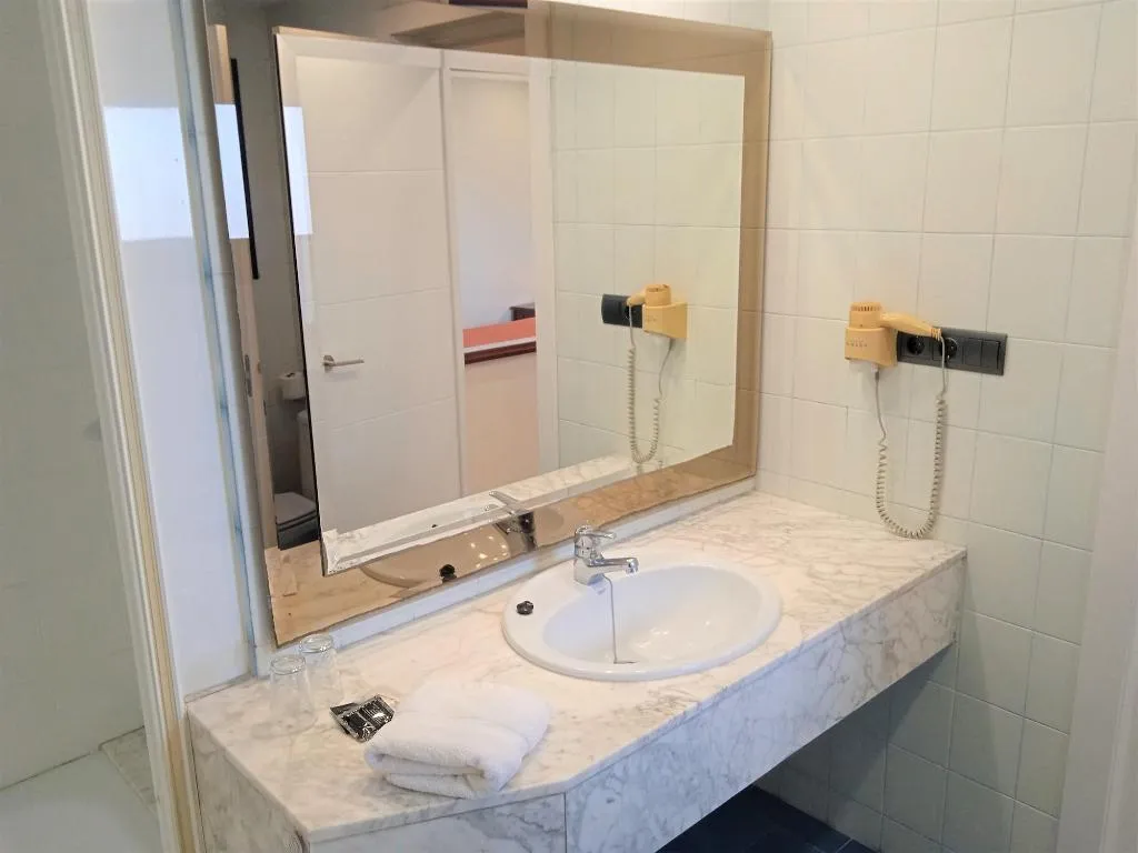 Room, Hotel 153, Barcelona