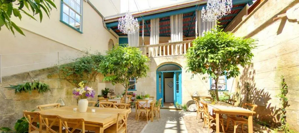 Lobby, Ses Bruixes, Menorca