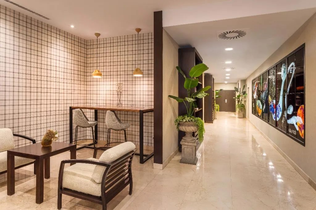 Lobby, Catalonia El Retiro, Madrid