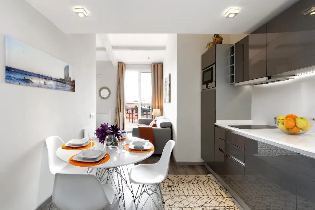 APARTMENT TWO BEDROOMS WITH TERRACE Room, Mercedes Heritage Apartments, Barcelona