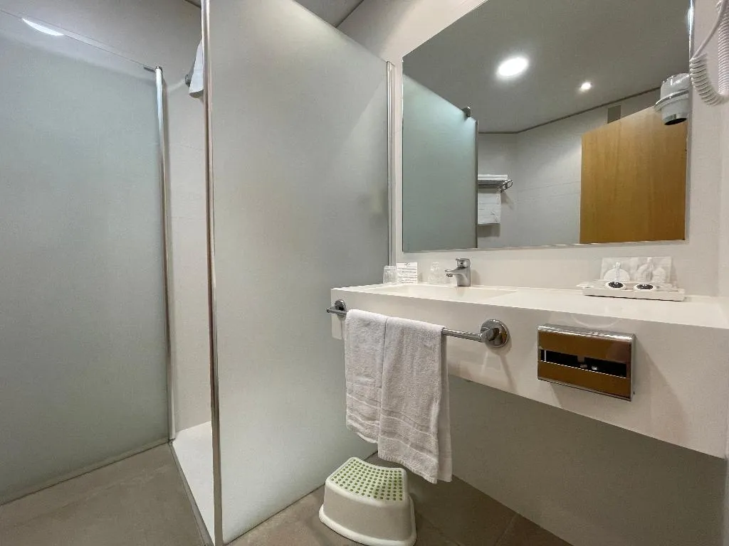 DOUBLE SINGLE USE GARDEN VIEW Room, AGH Canet, Valencia