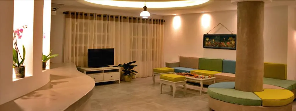Lobby, Hippocampus, Santorini