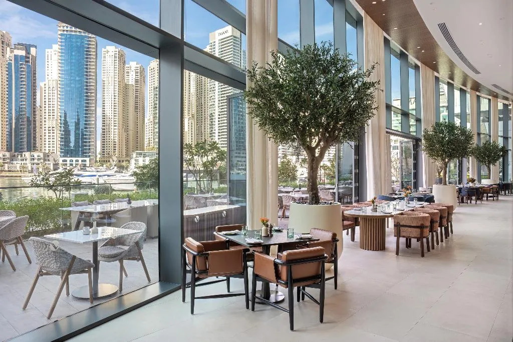 Restaurant, Vida Dubai Marina & Yacht Club, Dubai
