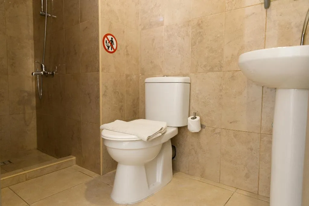 STUDIO STANDARD Room, Alecos Hotel Apts, Cyprus