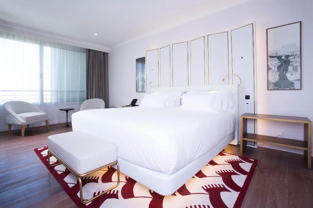 JUNIOR SUITE WITH TERRACE Room, NH Collection Madrid Eurobuilding, Madrid