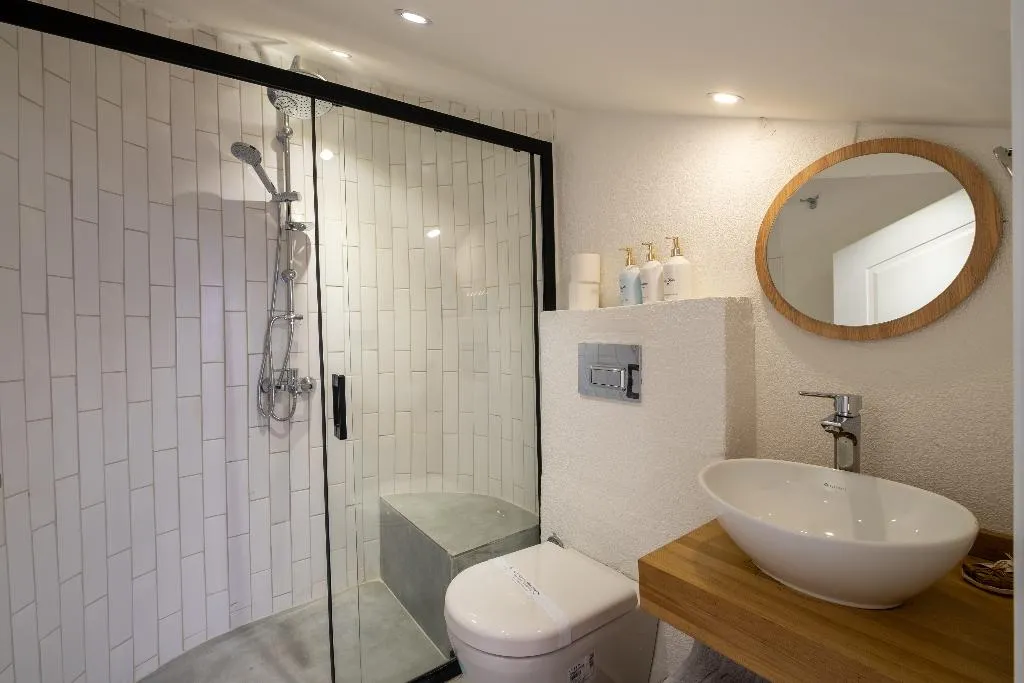 STUDIO THREE BEDROOMS TWO BATHROOMS Room, Hotel Club-E, Dalaman
