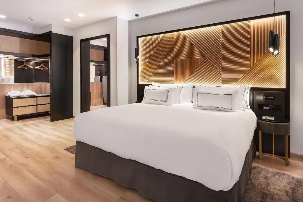 Room, Melia Avenida America, Madrid