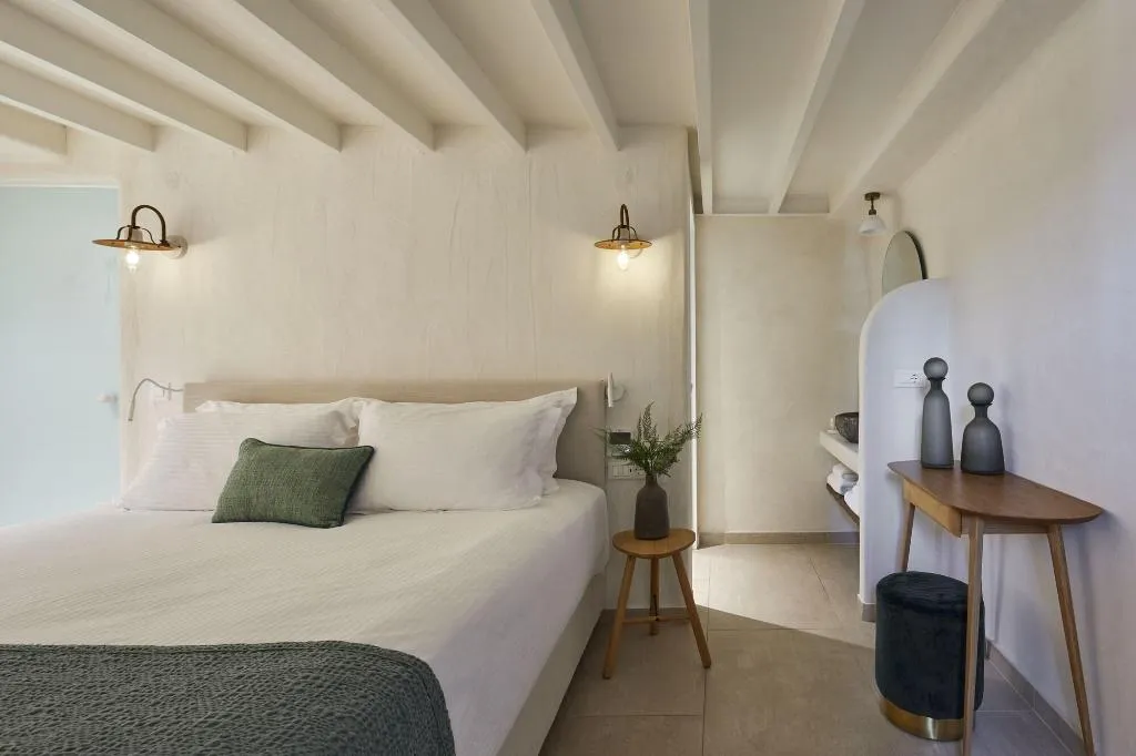 Room, Winery Hotel 1870, Santorini