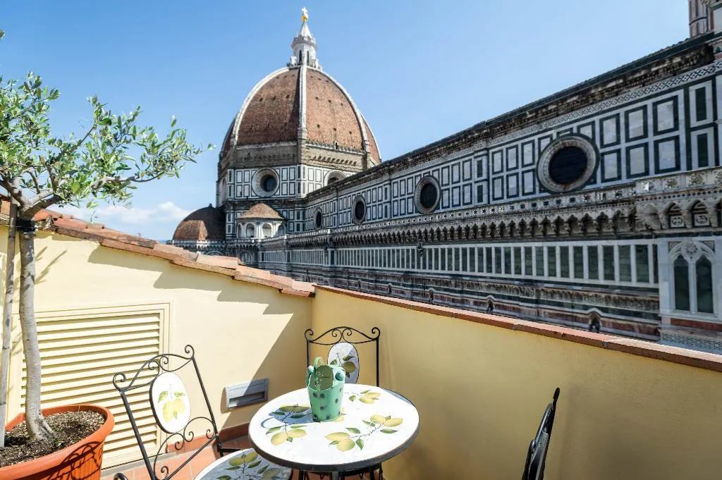 APARTMENT THREE BEDROOMS Room, Residence Palazzo Gamba, Florence