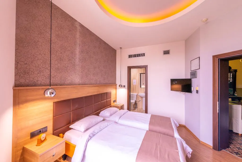 Double or Twin SUPERIOR Room, Metropolis, Thessaloniki