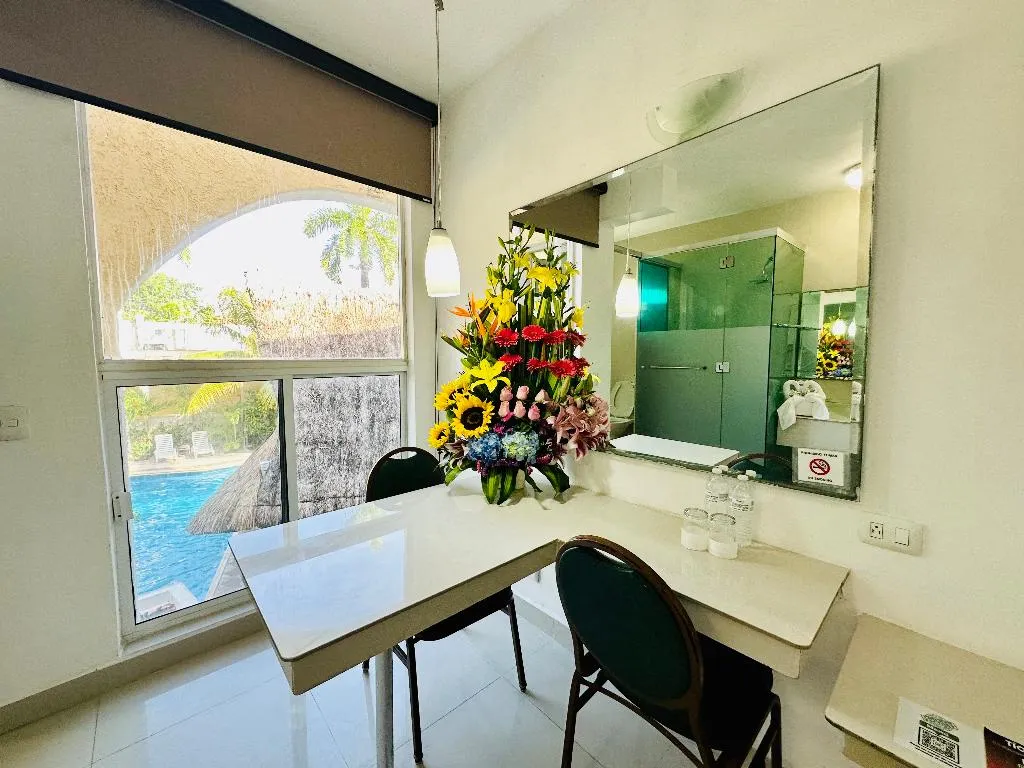 DOUBLE EXECUTIVE Room, Plaza Caribe, Cancun Area