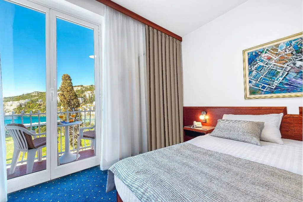 DOUBLE SEA VIEW WITH BALCONY Room, Komodor, Dubrovnik