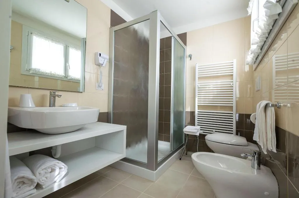 Room, Hotel Albatros, Venice